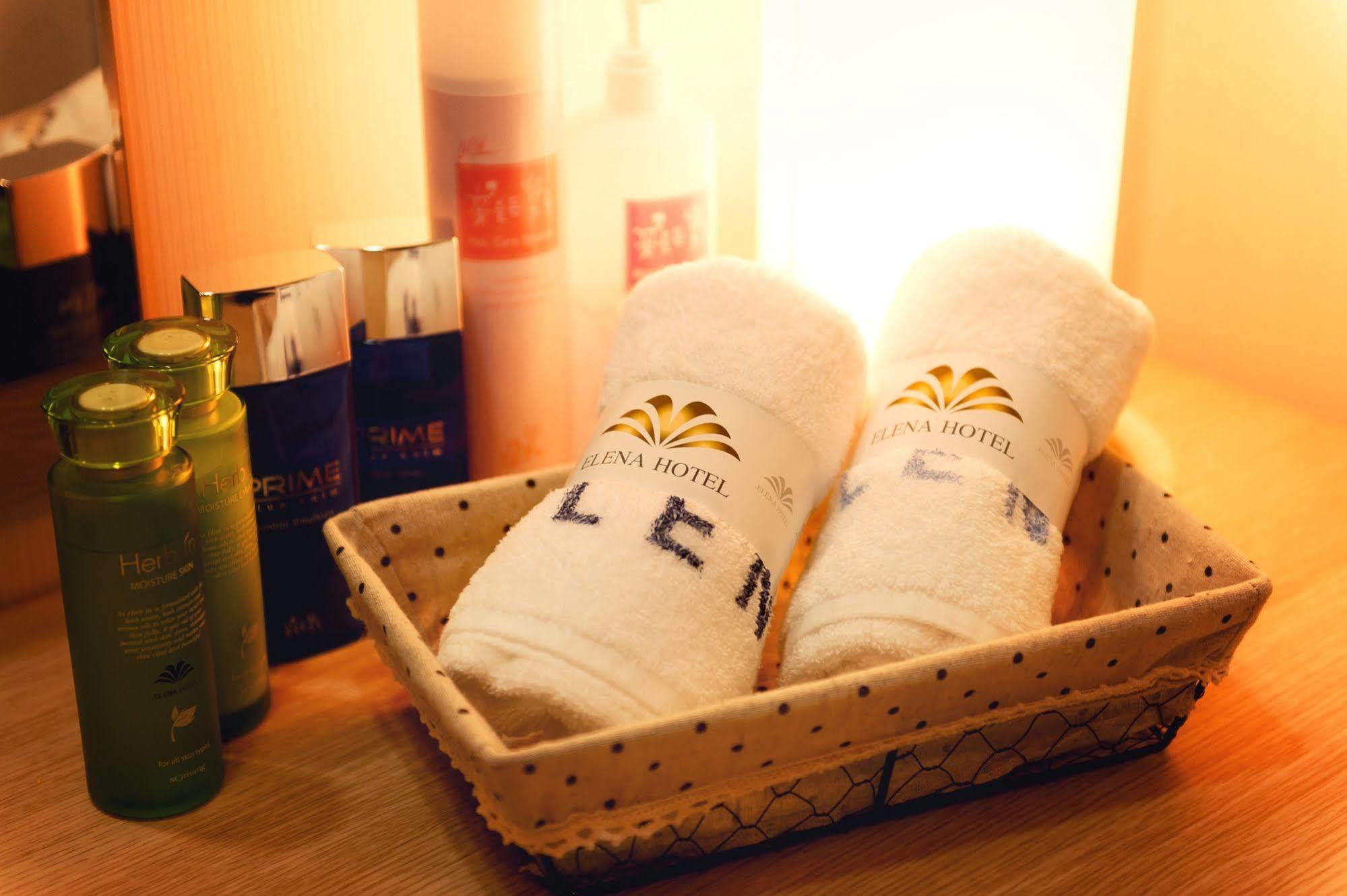 יאוסו Elena Business Hotel מראה חיצוני תמונה