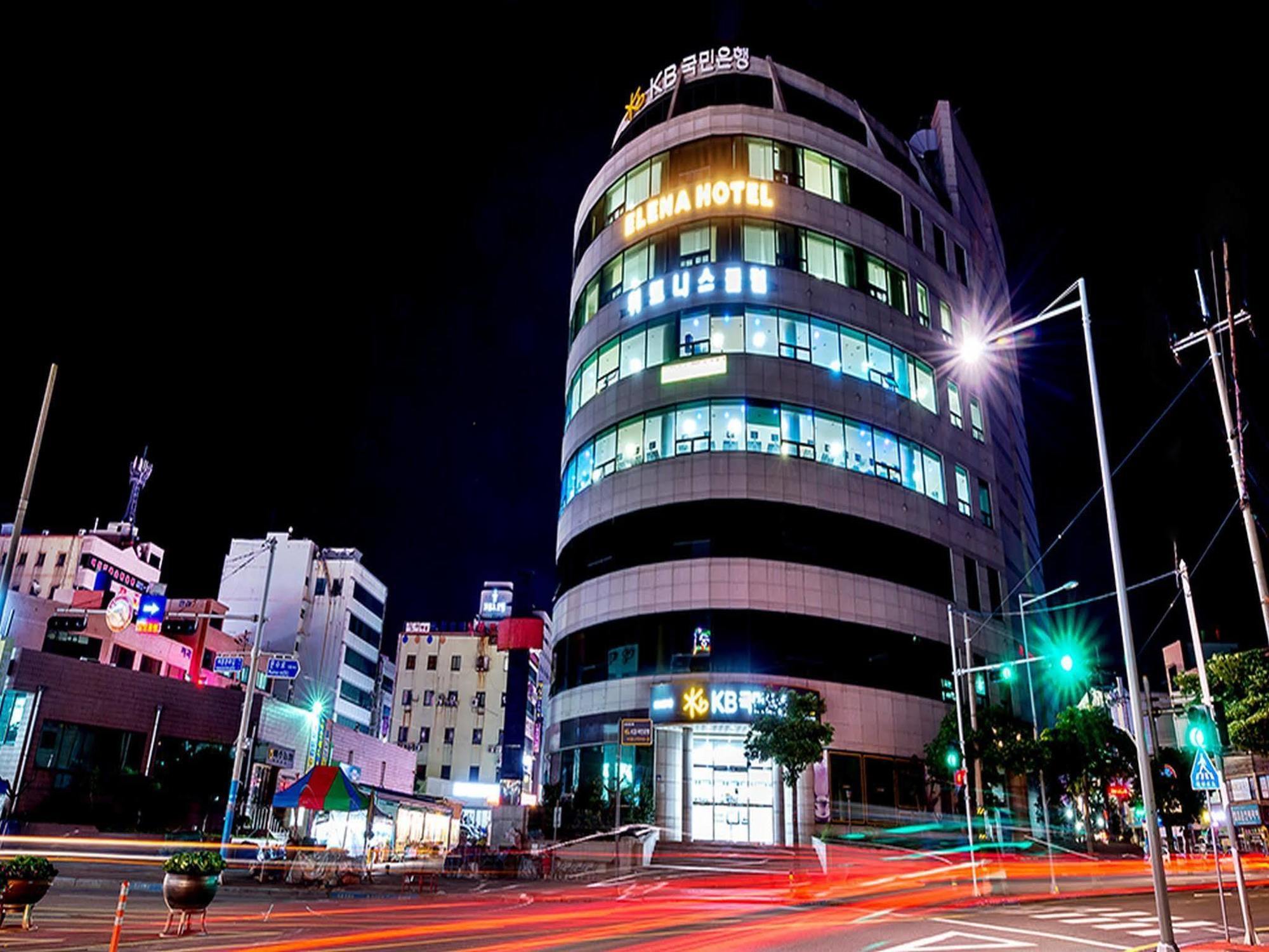 יאוסו Elena Business Hotel מראה חיצוני תמונה